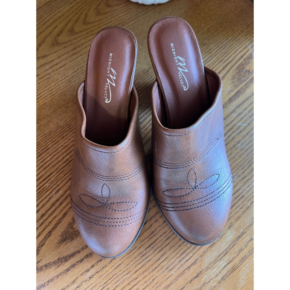 Midnight Velvet Carmela Cognac Stitched Clog Tan Brown Mule Block Heel Size 8